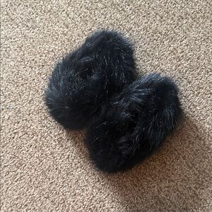 Elegant Black Faux Fur Cuff Mittens